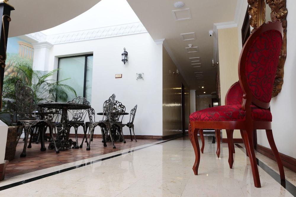 Hotel Castilla Real Pereira Exterior photo
